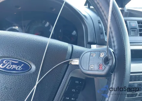 2010 Ford Fusion Se из США, поврежденный, VIN 3FAHP0HA4AR141950